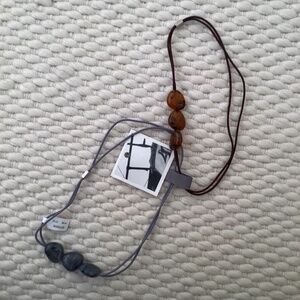 Anthropologie Women’s Stretch Headband 2 Brown Gray Resin Stone Lightweight